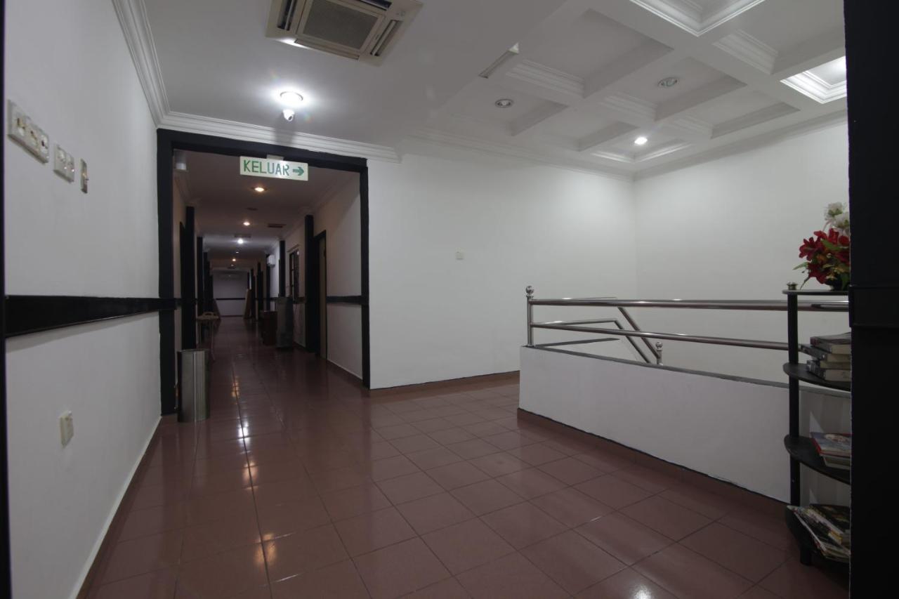 G City Hotel Teluk Intan Eksteriør bilde