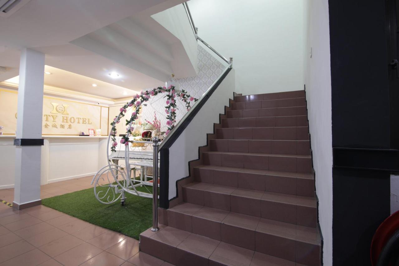G City Hotel Teluk Intan Eksteriør bilde