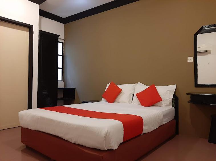G City Hotel Teluk Intan Eksteriør bilde
